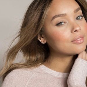 Kendra Scott Daphne Ear Climbers